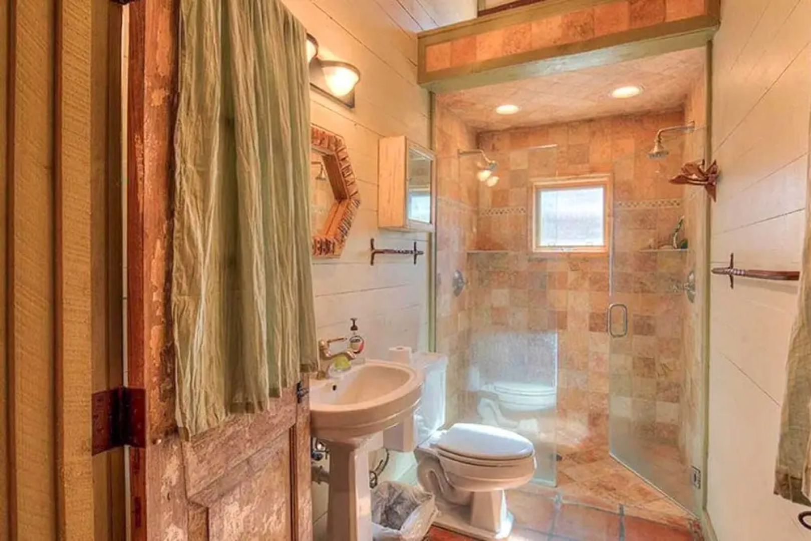 Luxe Log Cabin ~ 15 Mi to Downtown Moab!