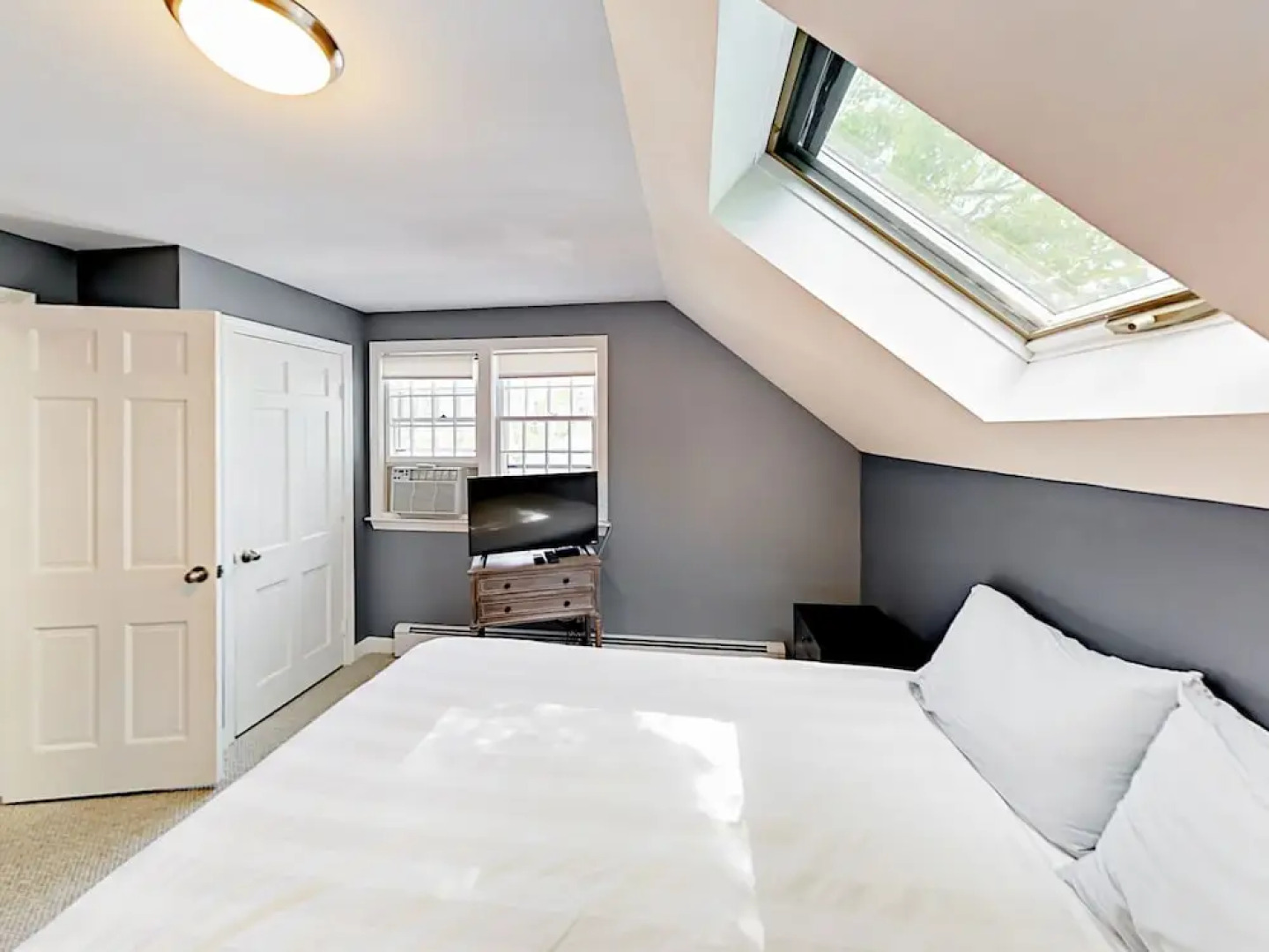 23 Shore Road Extension Home 4 Bedrooms 3 Bathrooms Home