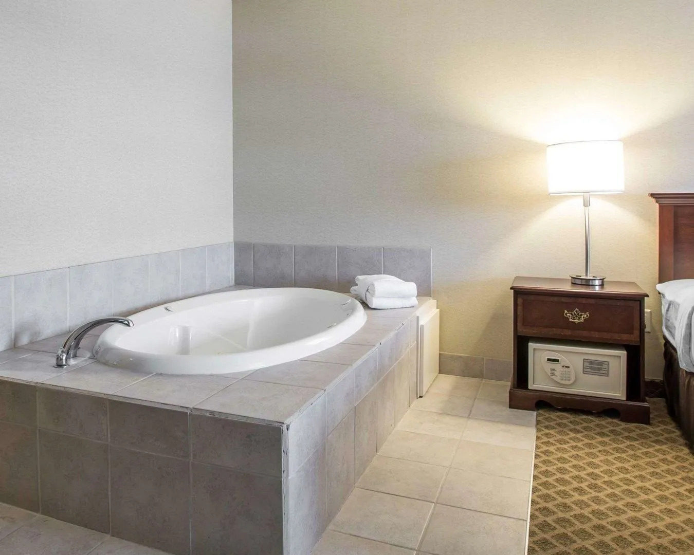 Cobblestone Suites - Ripon