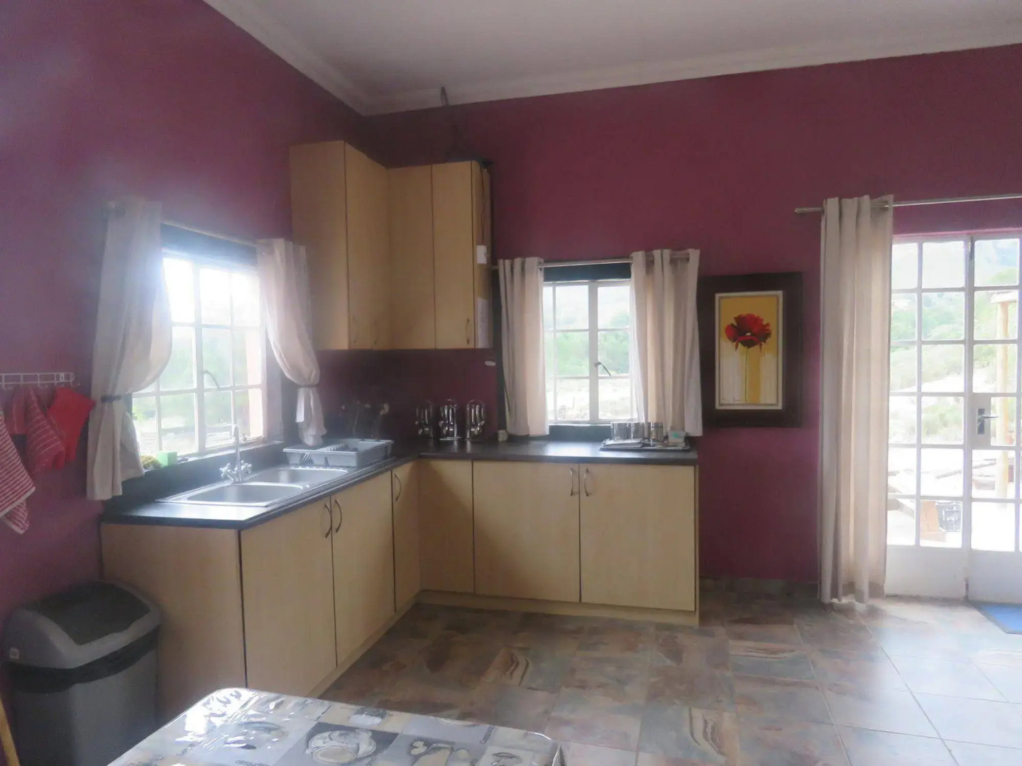 Swartberg Backpackers