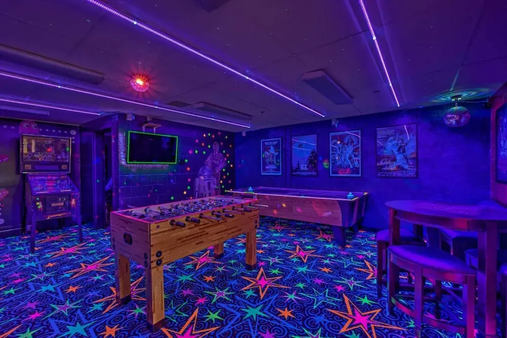 Ski, Hike & More: White Mountains Family Home