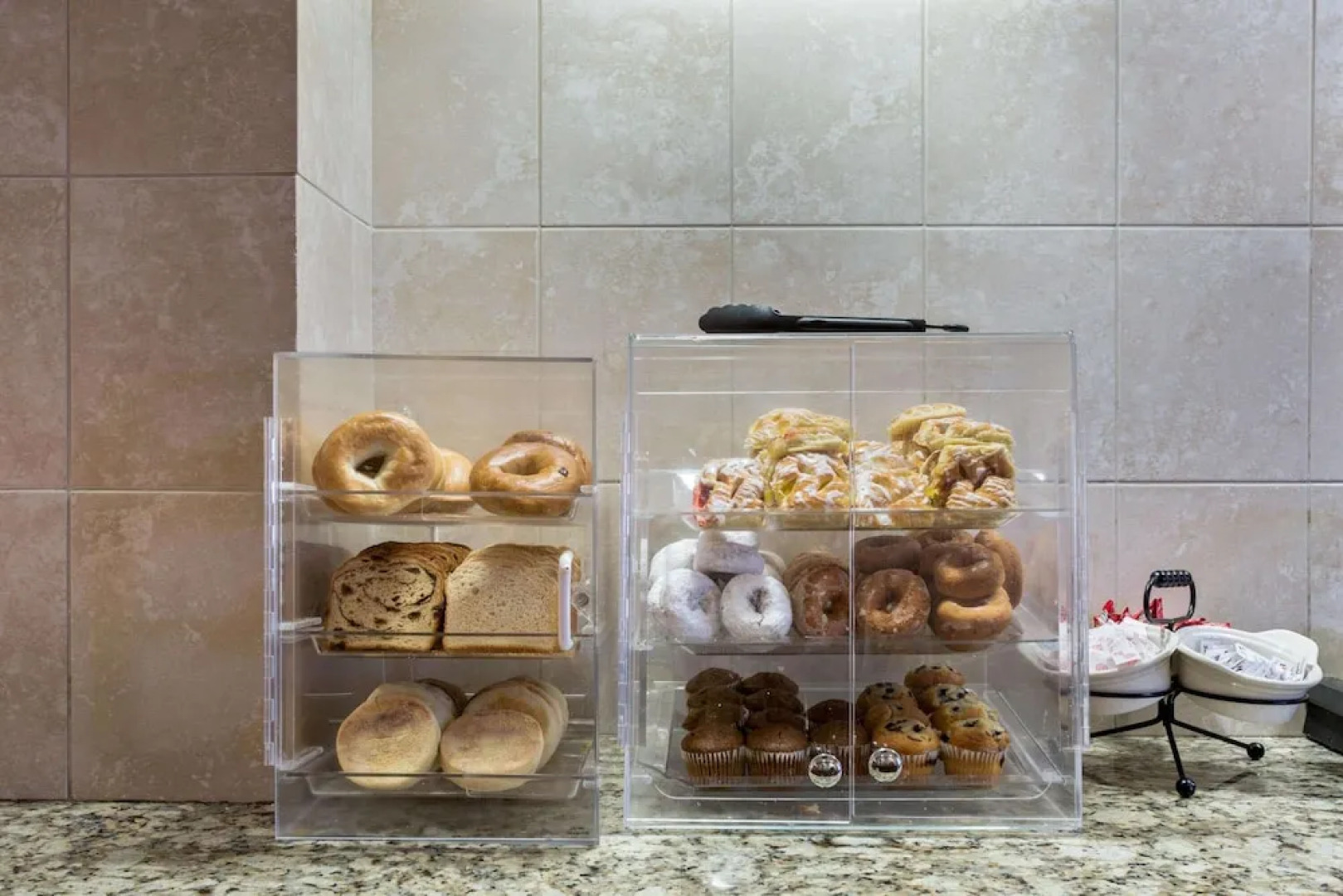 Hampton Inn Manchester Downtown, Nh