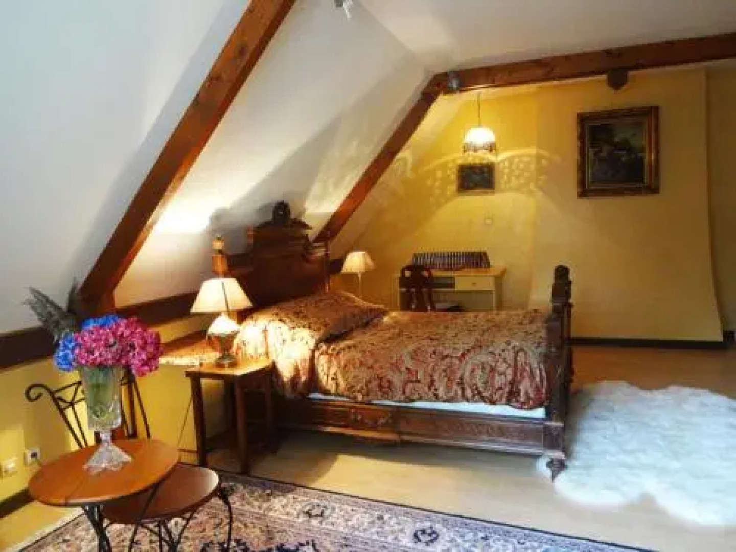 Prieure St Pierre de La Luthumiere