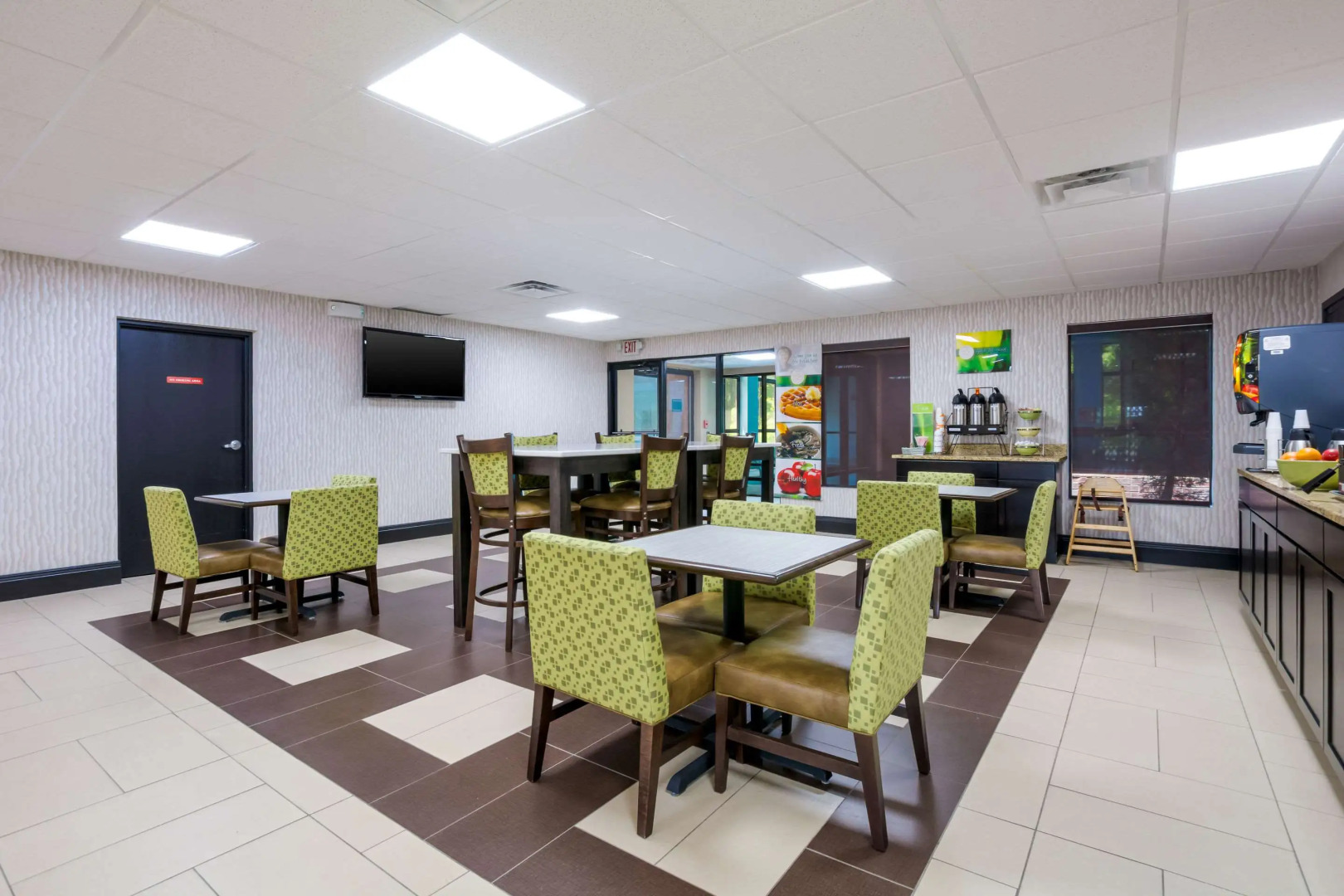 Quality Inn & Suites Sellersburg - Louisville Area