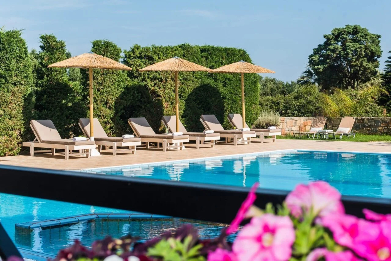 Blue Sky Apartments Malia