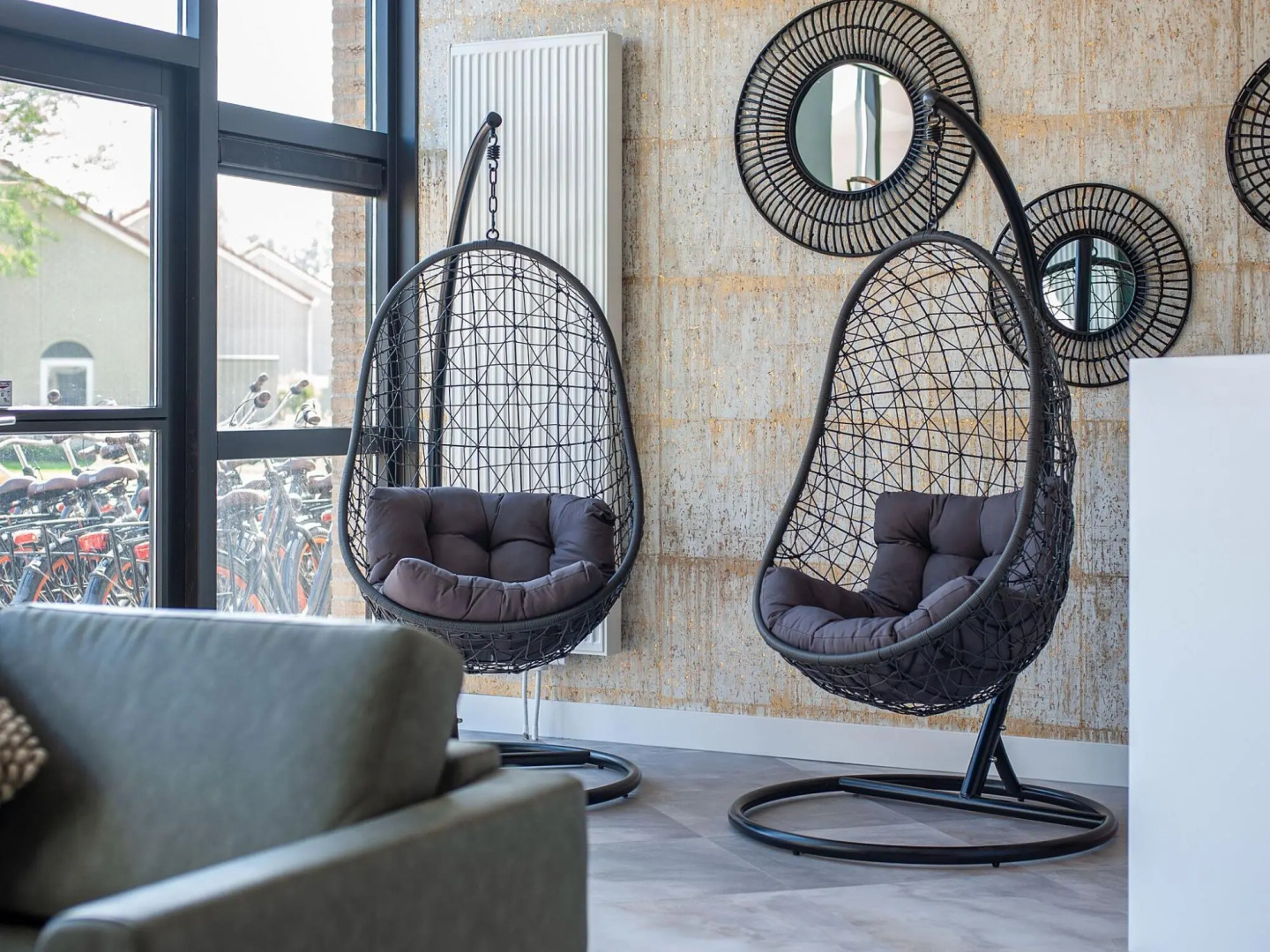 Beachside Bungalow Near Beach