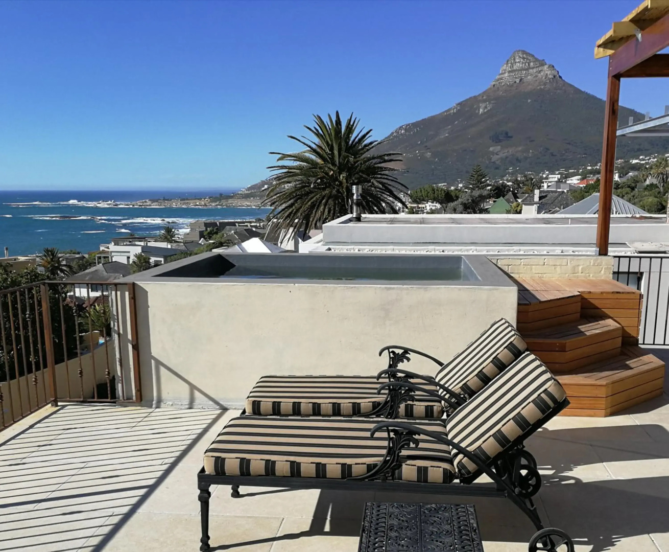 Bakovenbay Luxury Suites