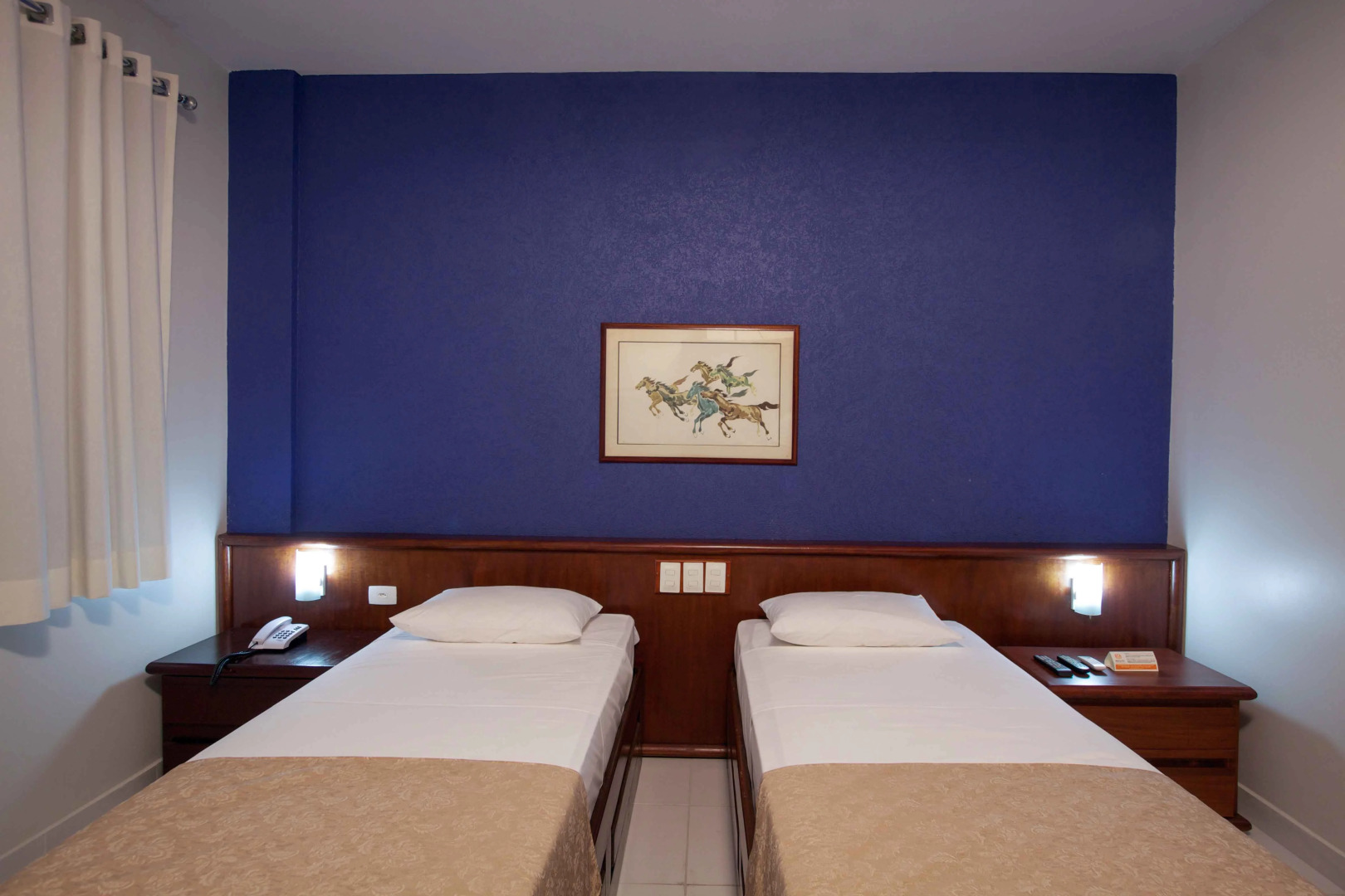 Bristol Exceler Plaza Hotel