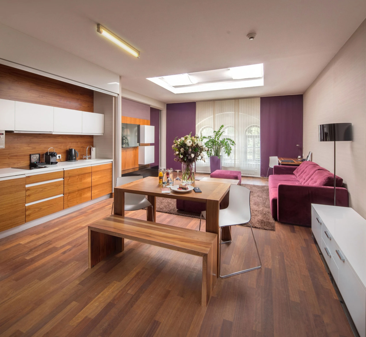 City Park Hotel & Residence