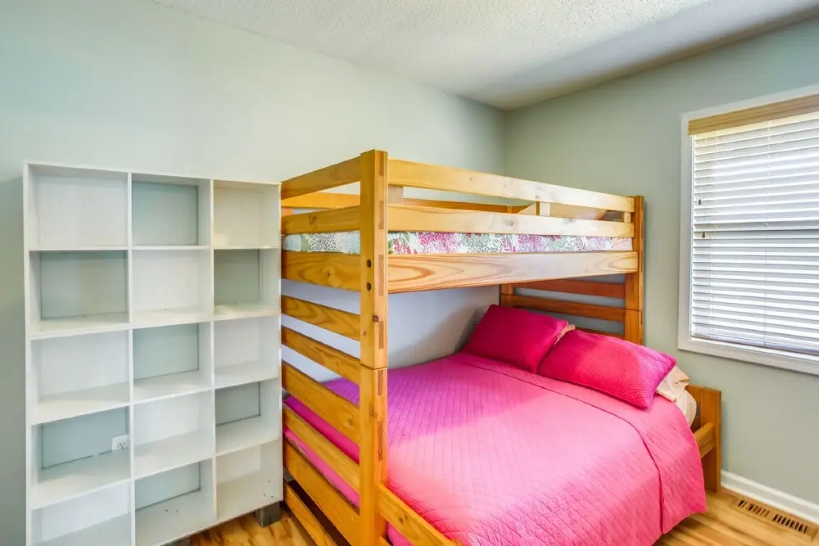 Steps to Beach: Surf City Vacation Rental!