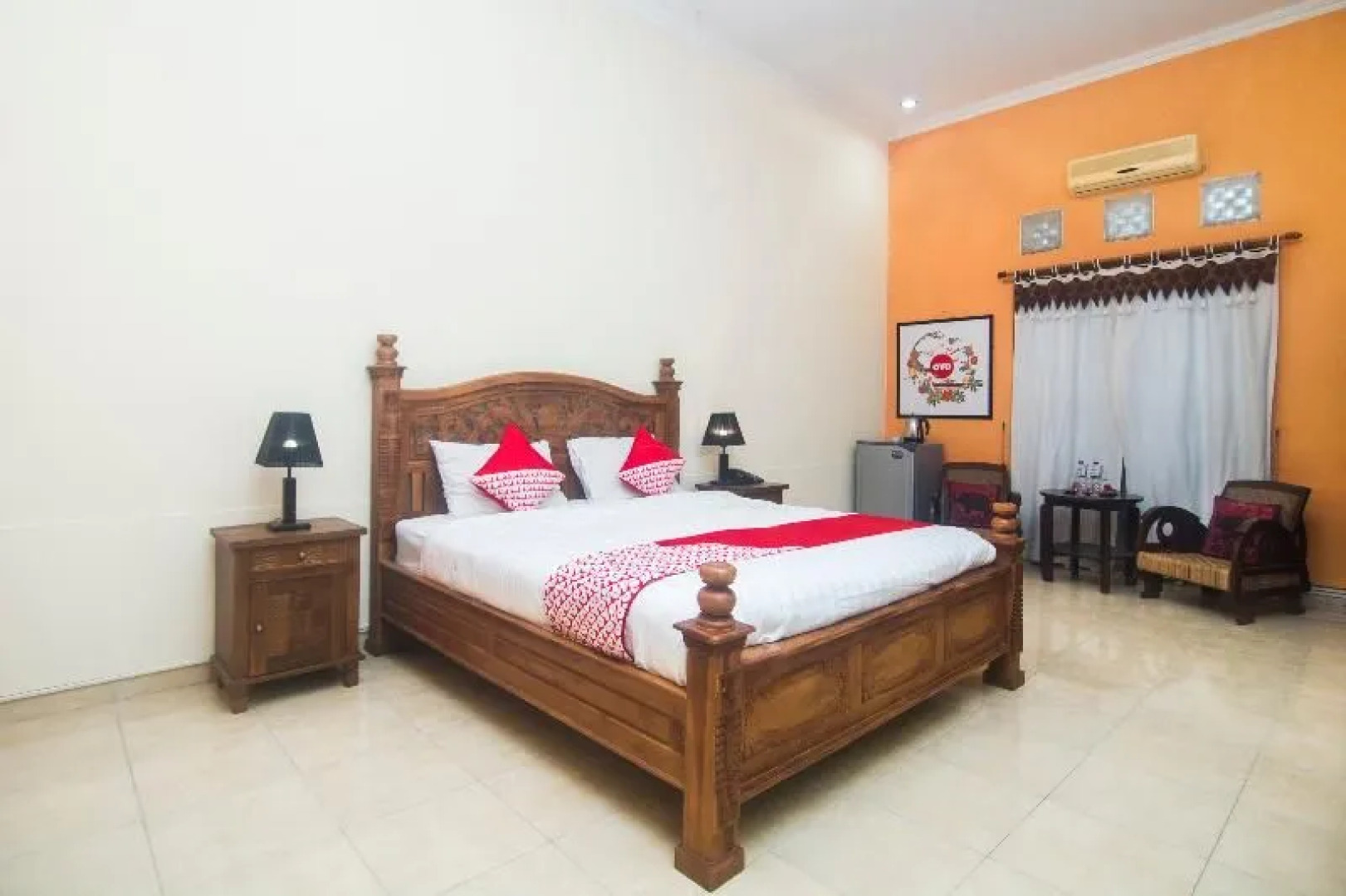 OYO 326 Ndalem Padma Asri Guest House