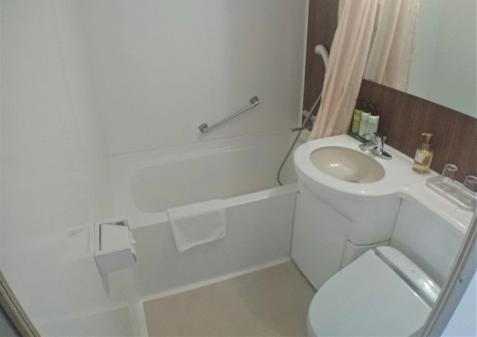 Toyota Park Side Hotel