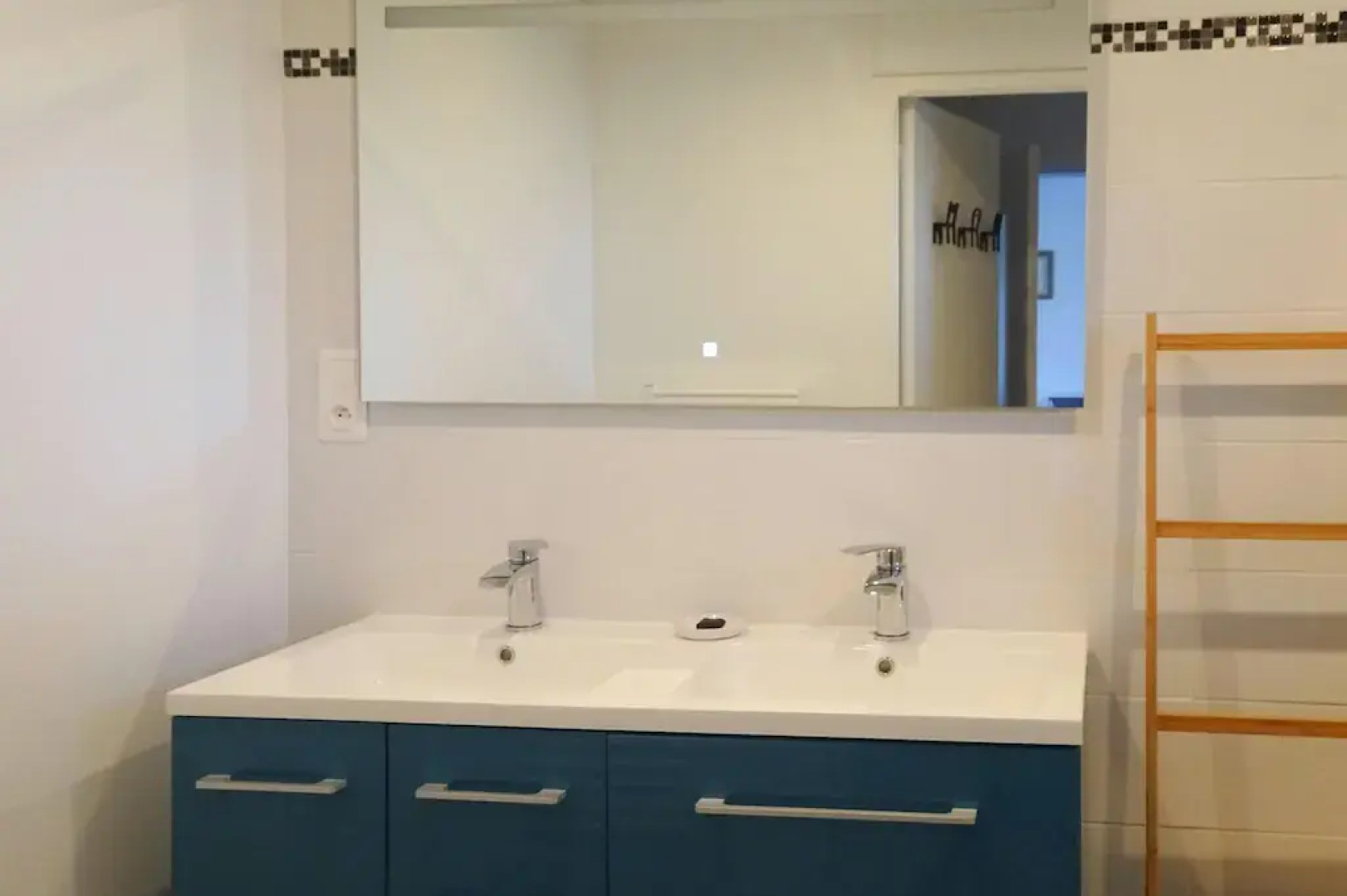 Cottage by Goelo Coast With Sea Views