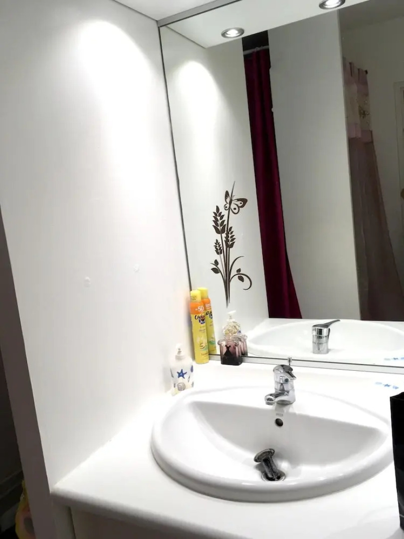 Apartment With one Bedroom in Gourbeyre, With Wonderful sea View and W