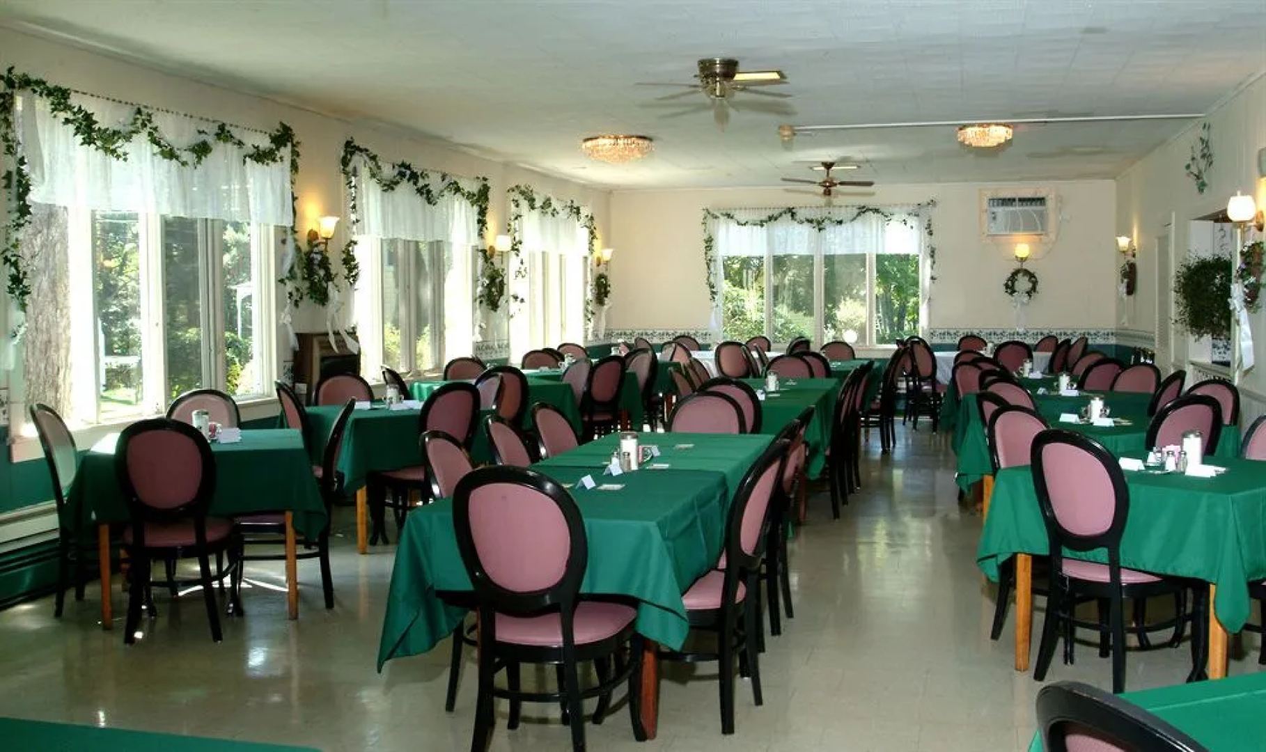 Chestnut Grove Resort