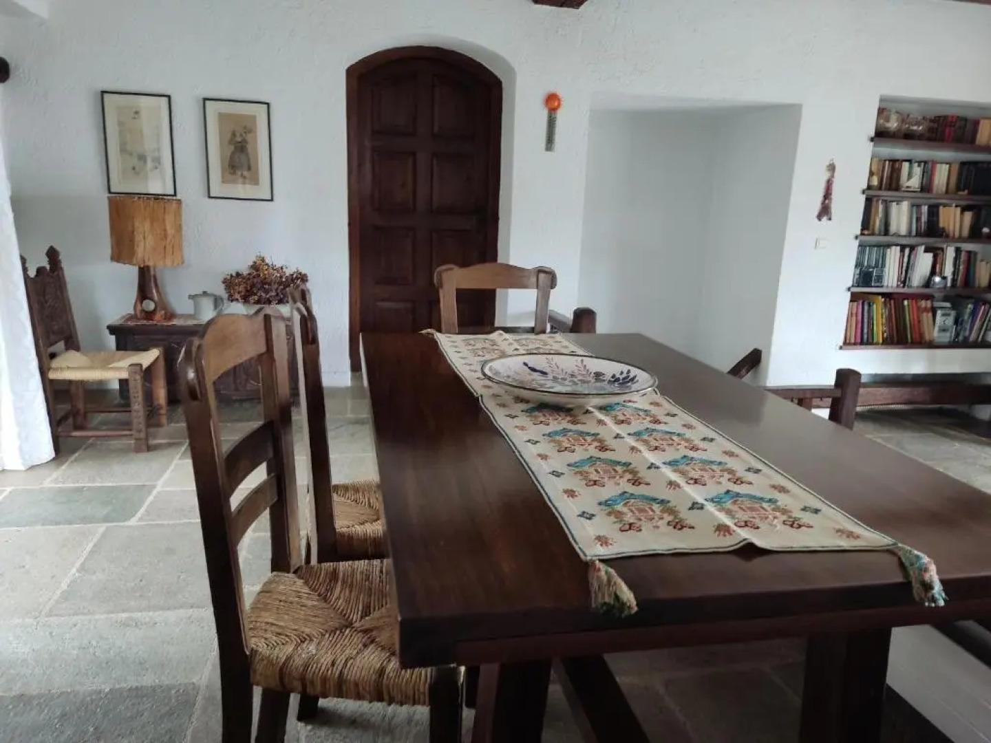 Lito's dream villa by the sea!