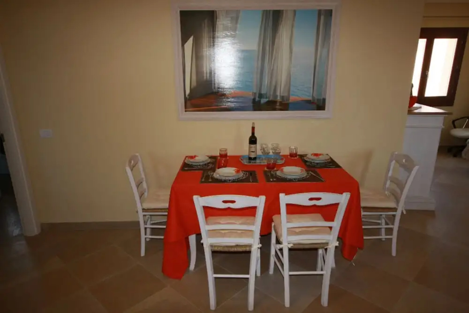 Chic Beachside Apartment