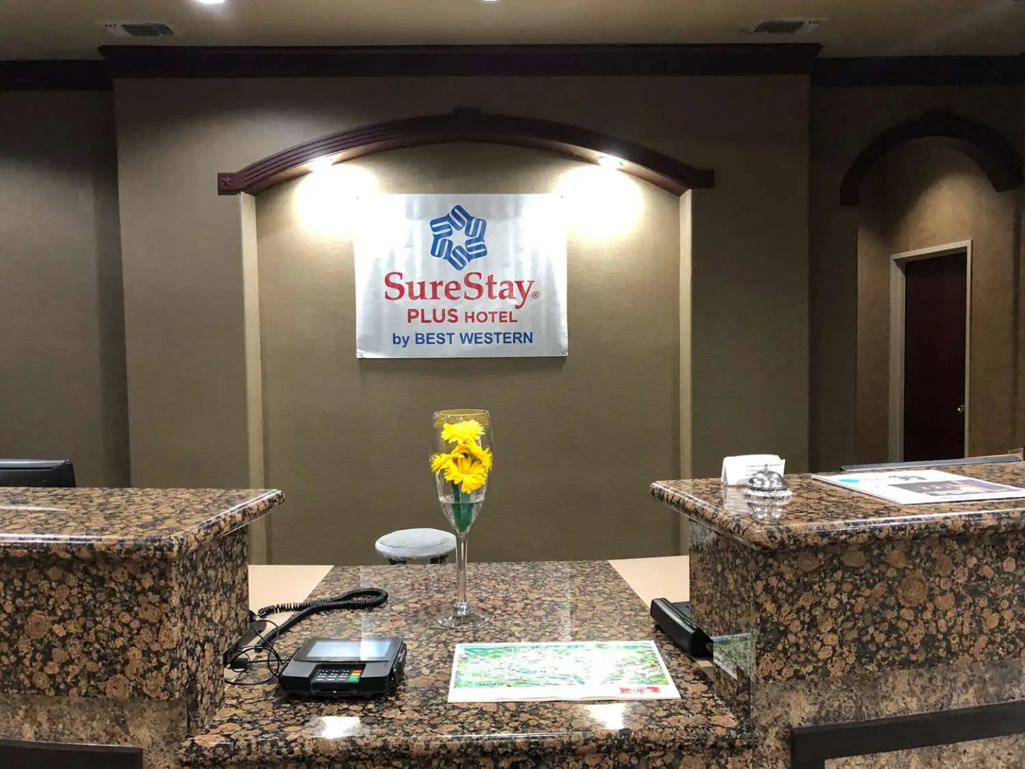 Best Western Sea World/Lackland AFB NW Hotel & Suites