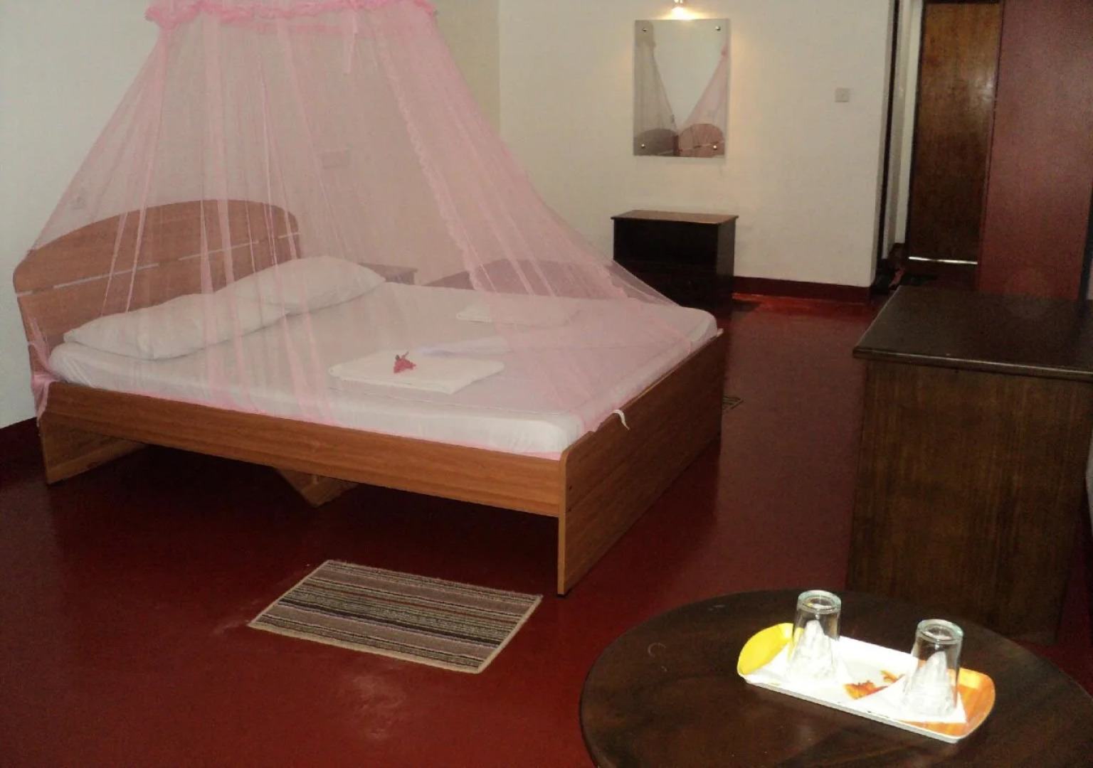 White Sand Beach Inn