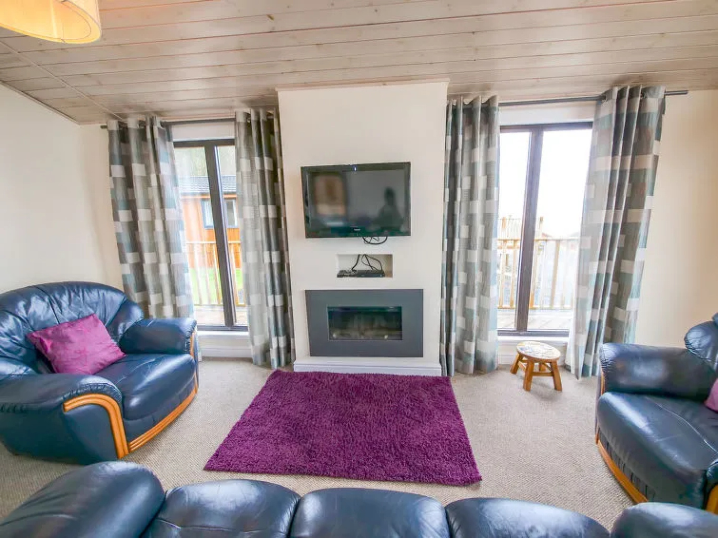 Chalet Loch Leven Lodge