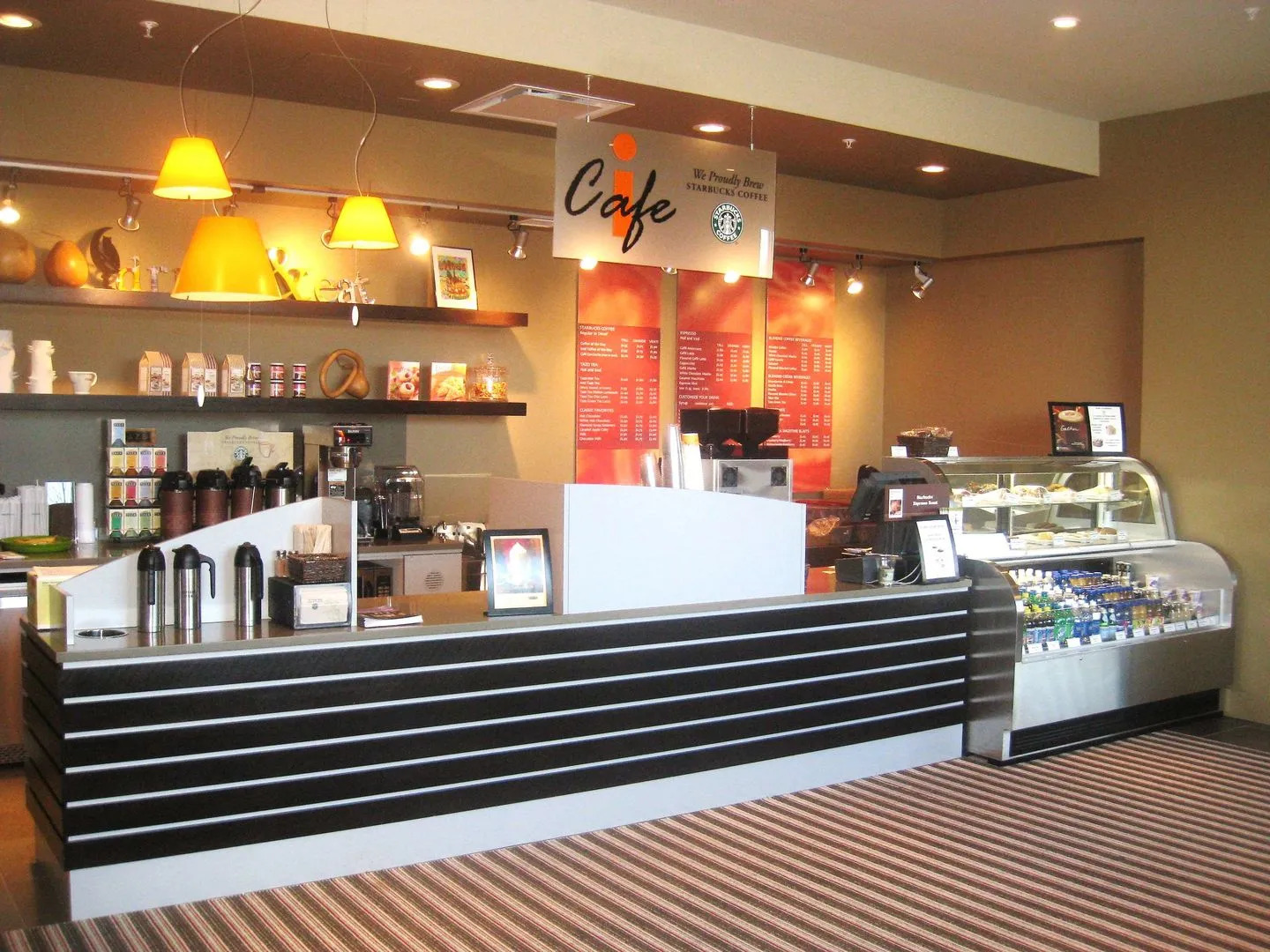 I Hotel And Illinois Conference Center