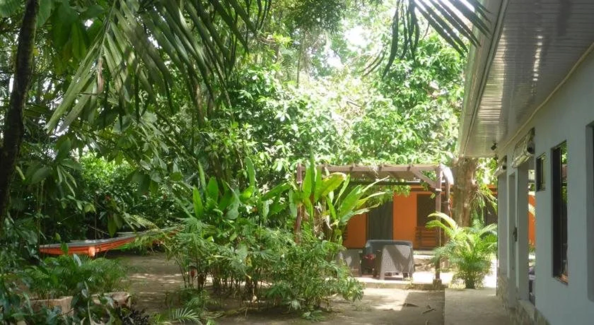 Aracari Garden Hostel