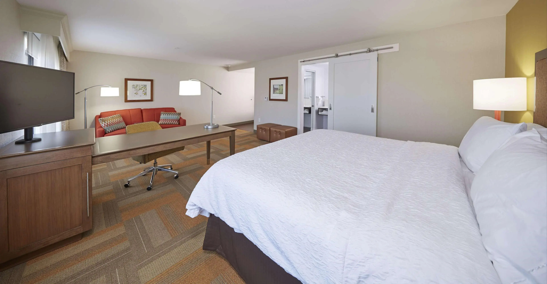 Hampton Inn & Suites Hood River