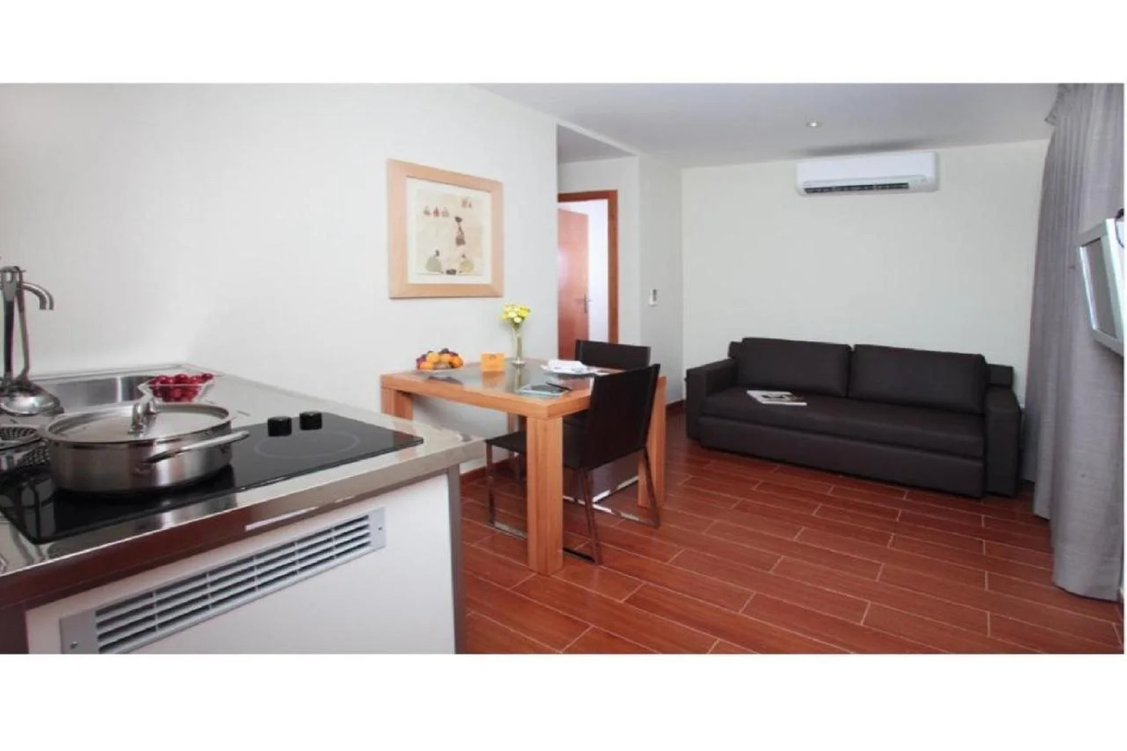 Apartamentos Turisticos Madanis