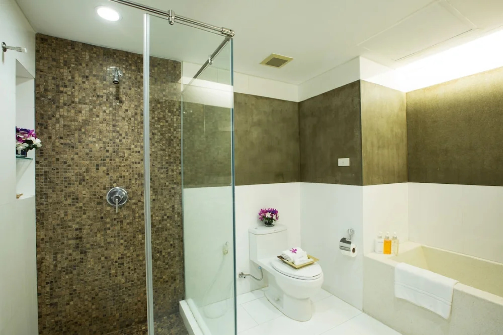 Centre Point Plus Hotel Pratunam