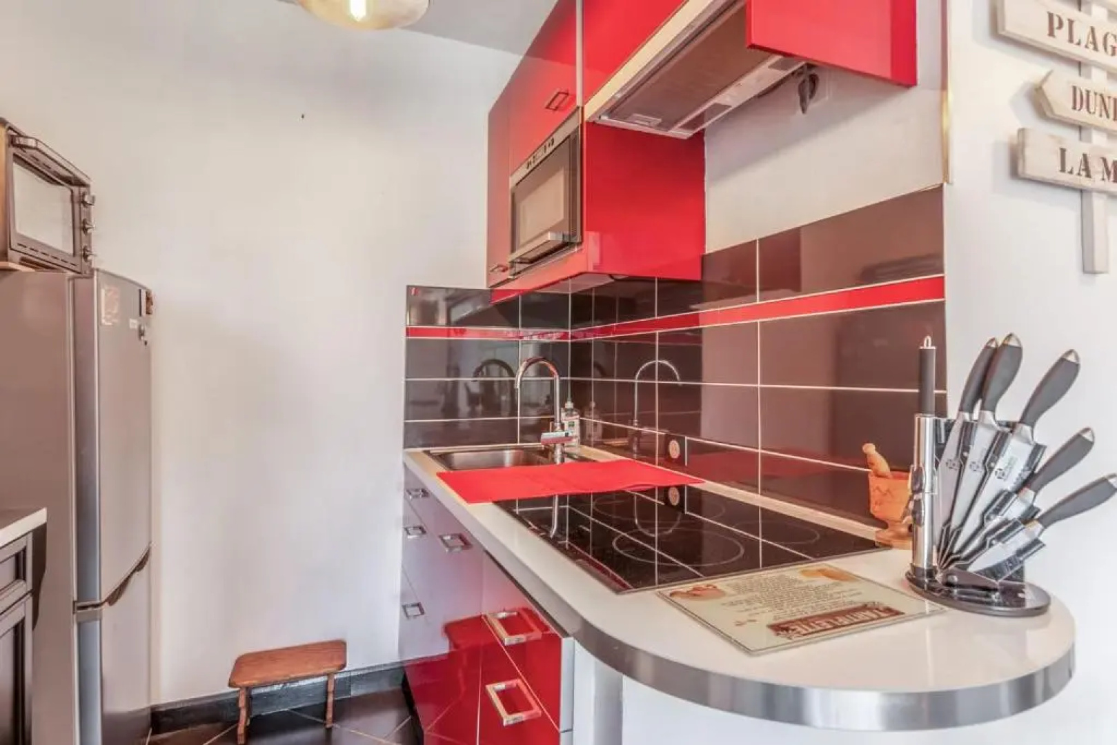 Charming 1br with balcony & pool nearby Trouville-sur-Mer station - Welkeys