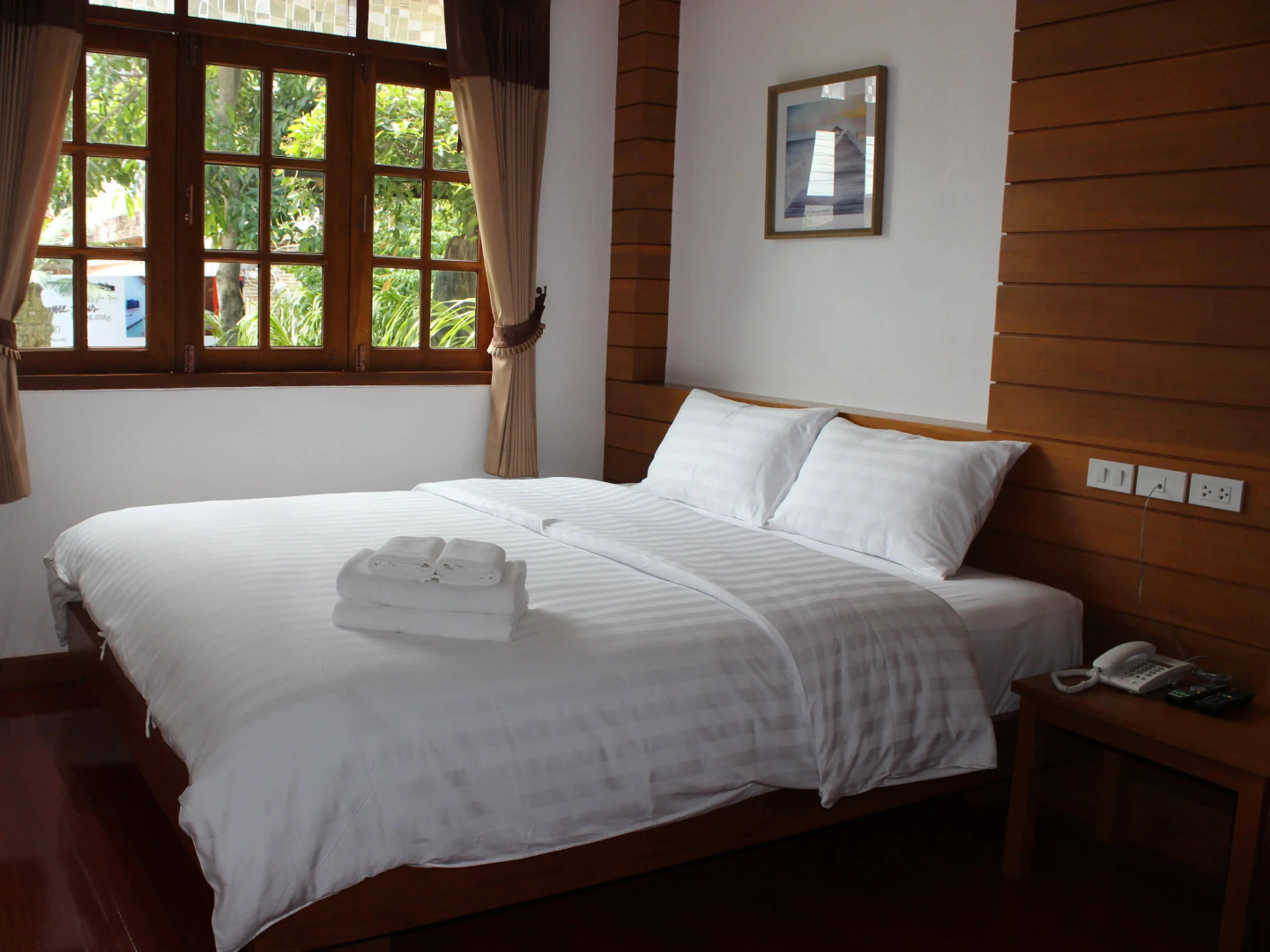 Tree Home Plus Home Stay