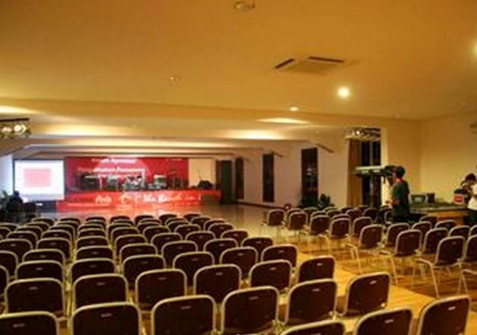 Laut Biru Resort Hotel