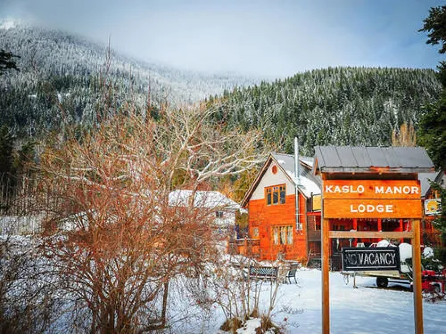 Kaslo Manor Lodge