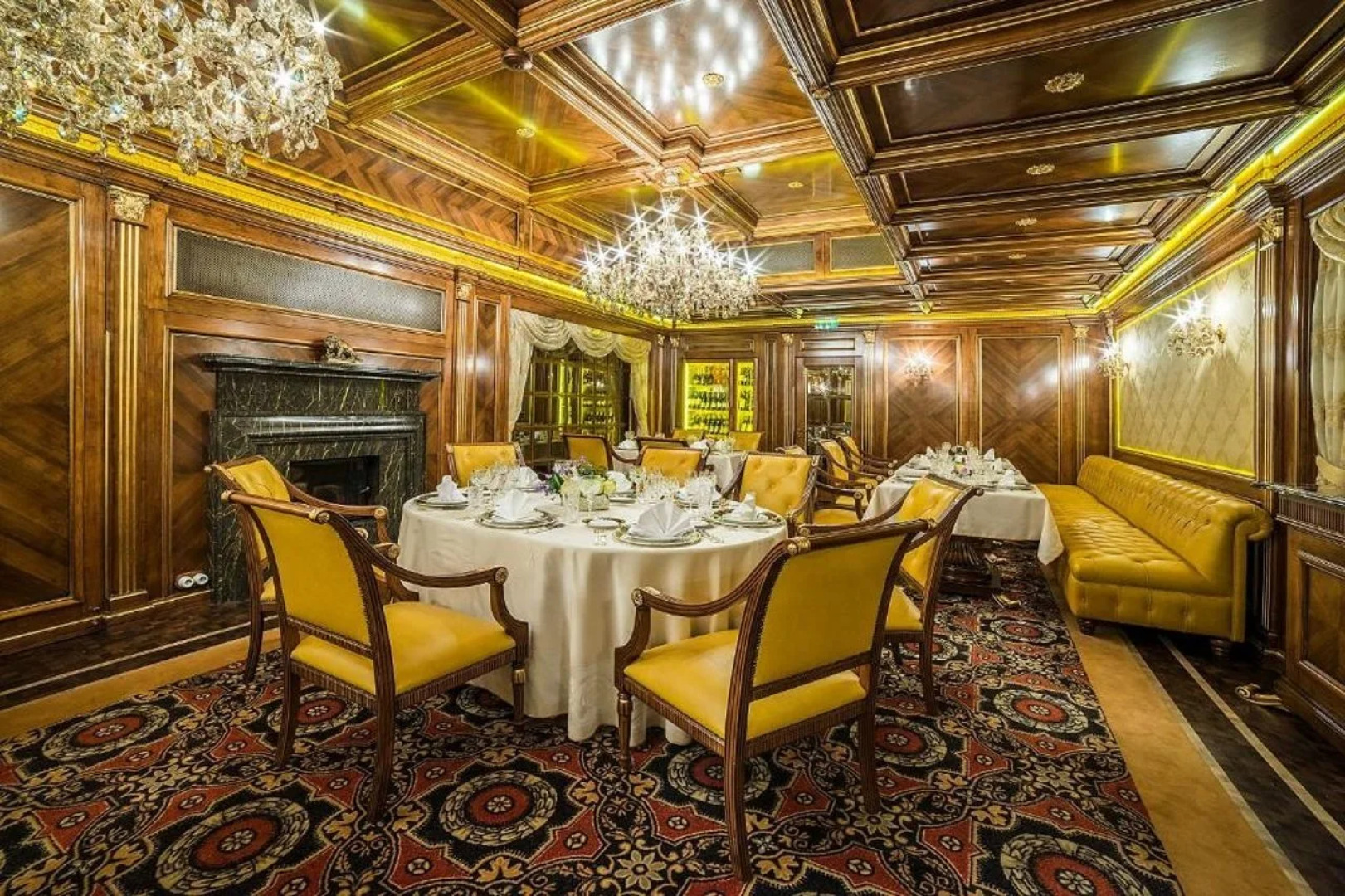 Отель и ресторан IMPERIAL (бывший Ramada)