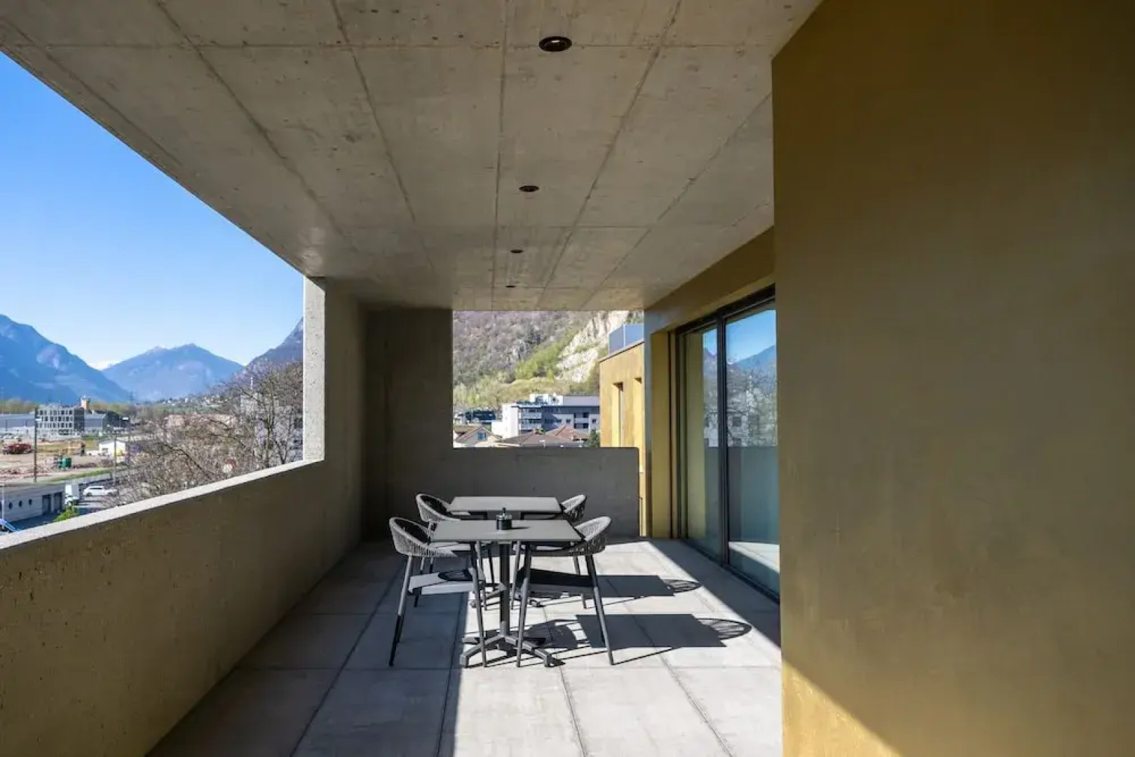 6532 Smart Hotel - Self check-in