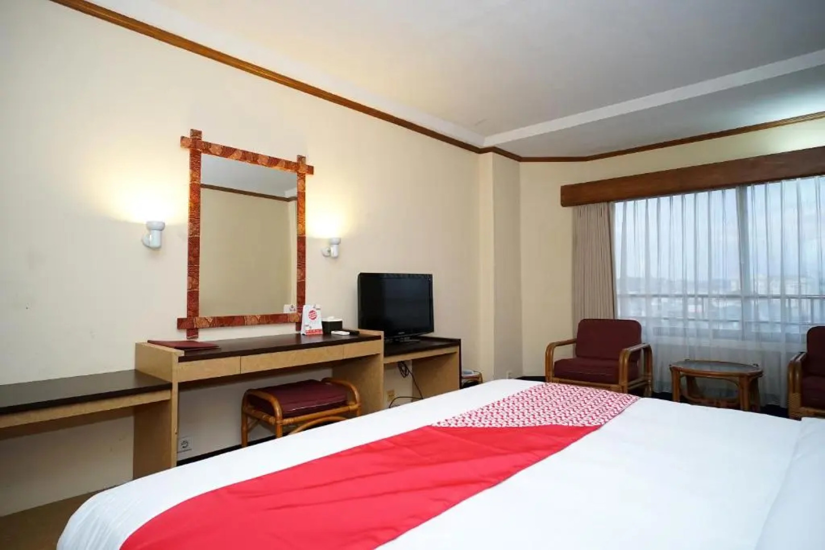 Capital O 1963 Hotel The New Benakutai