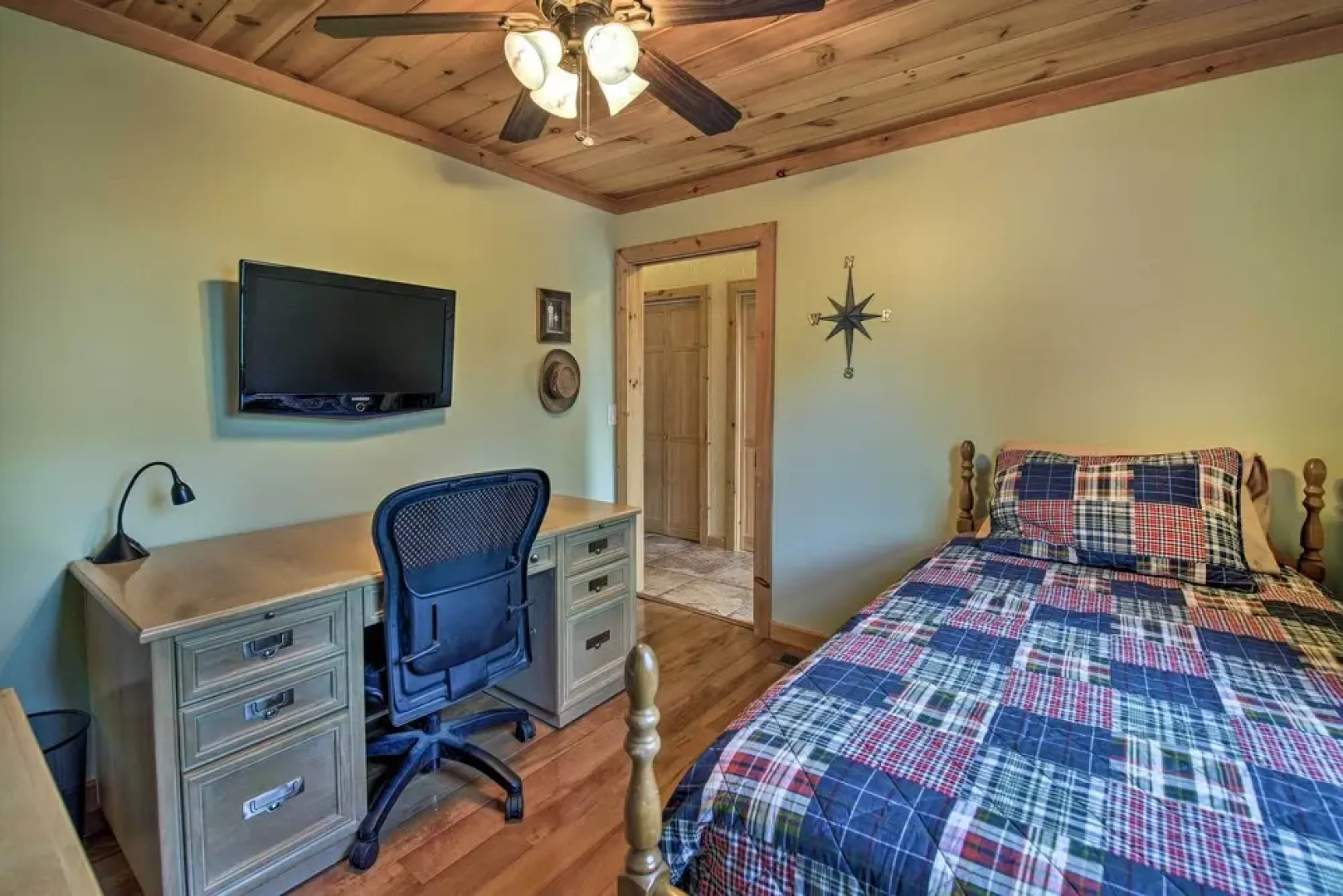 Family-friendly Dandridge Home w/ Lake Views!