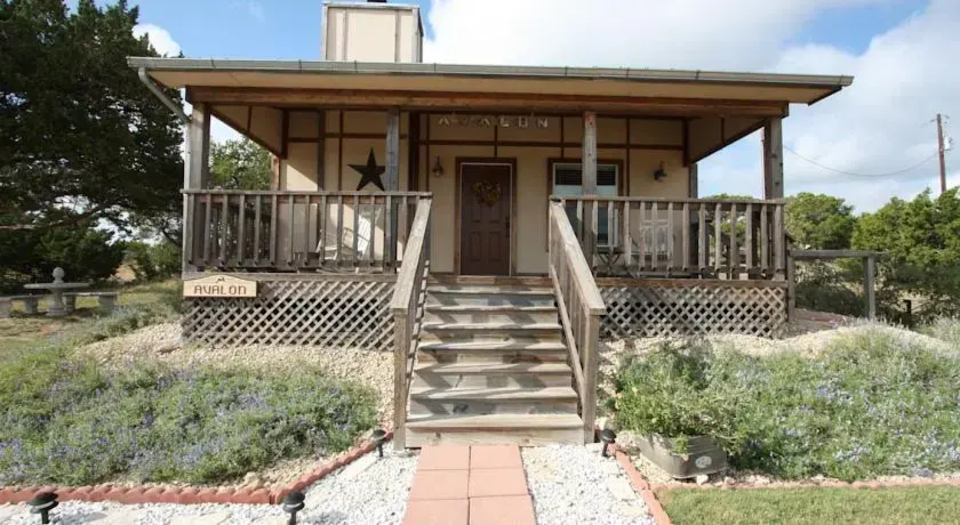 Avalon Cottage