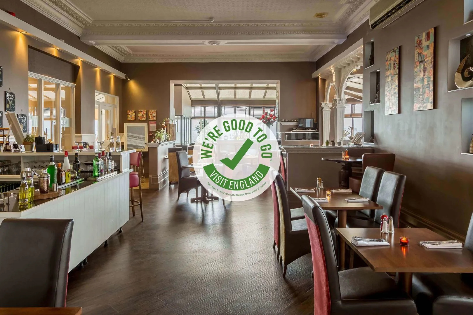 Muthu Westcliff Hotel (Near London Southend Airport)