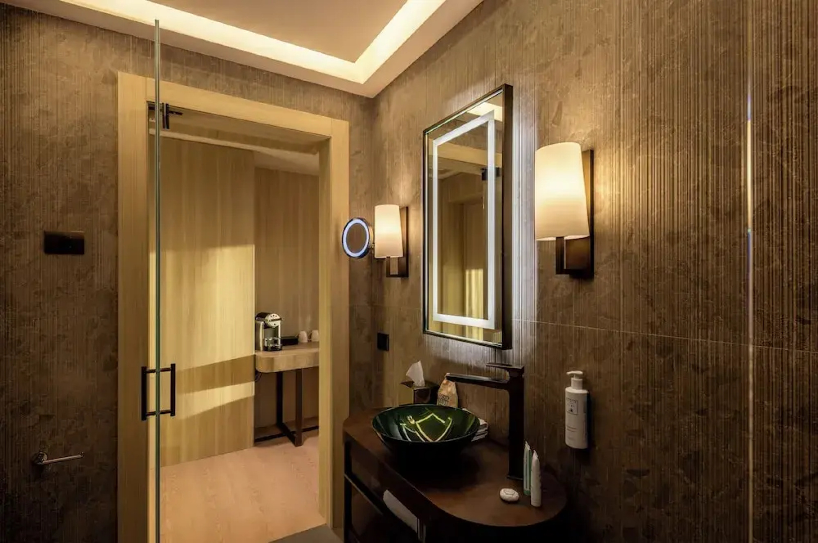 Porto Lotti Suite Hotel