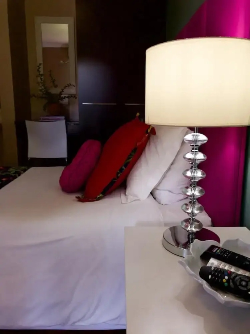 The Hedge Guesthouse