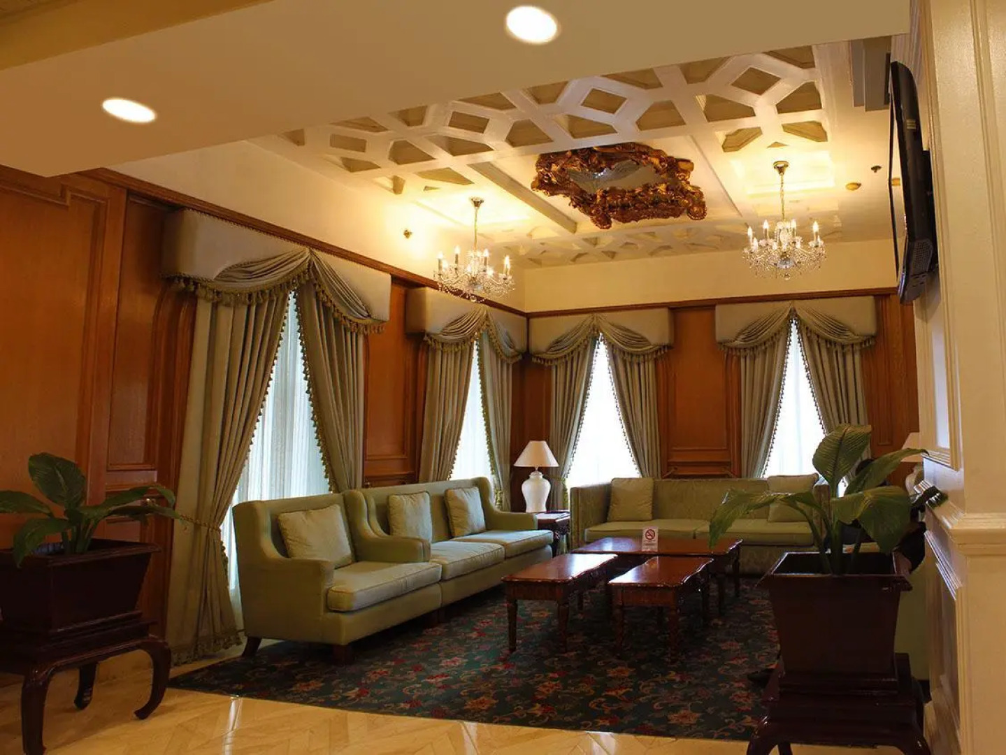 Courtyard Hotel @ 1Borneo