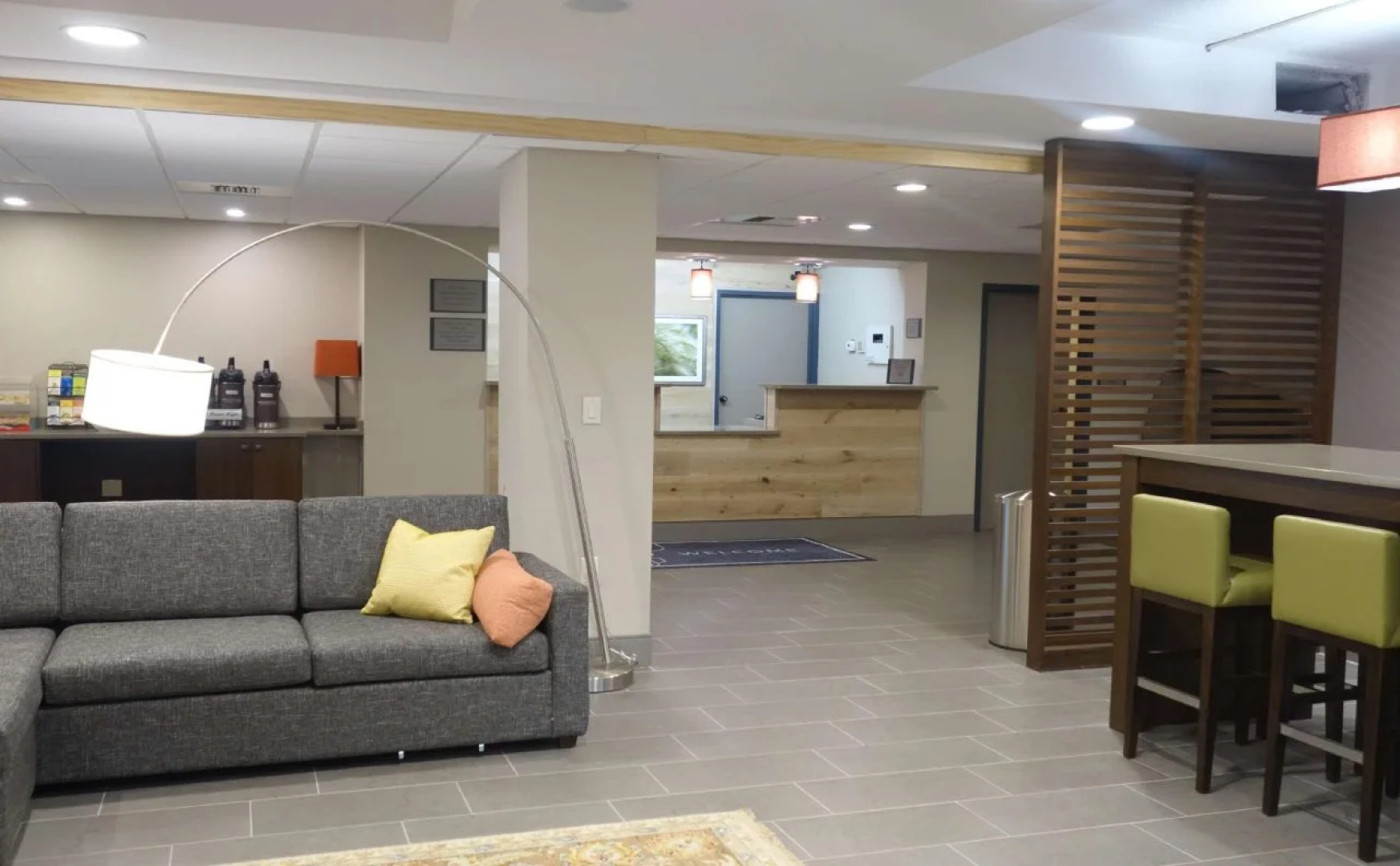 Country Inn & Suites by Radisson, La Crosse, WI