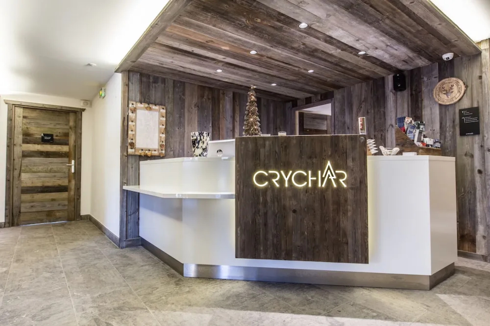 Chalet Hotel Crychar
