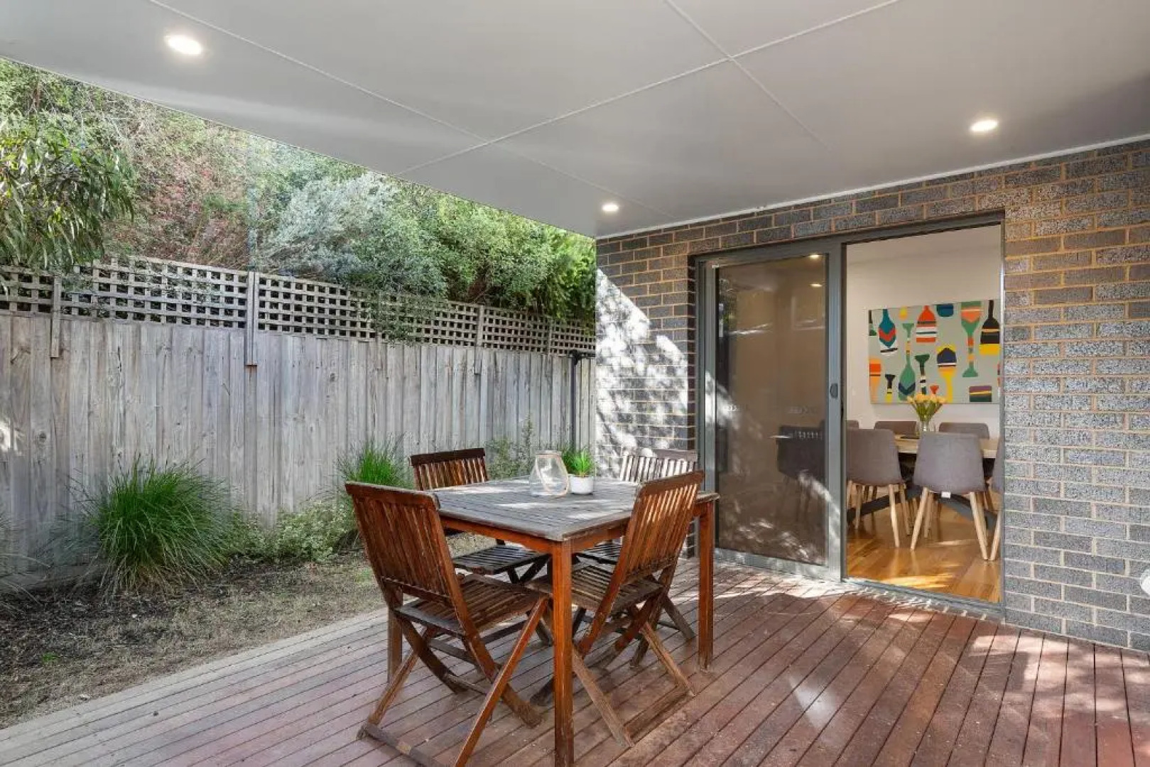 TORQUAY Relax and Unwind Beach 300m Table Tennis