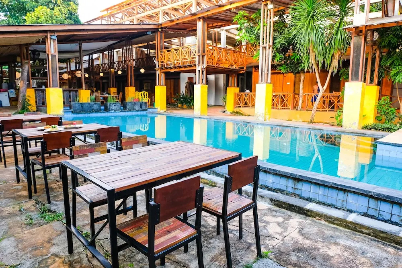 OYO 1099 Bandini Riverside Cottage