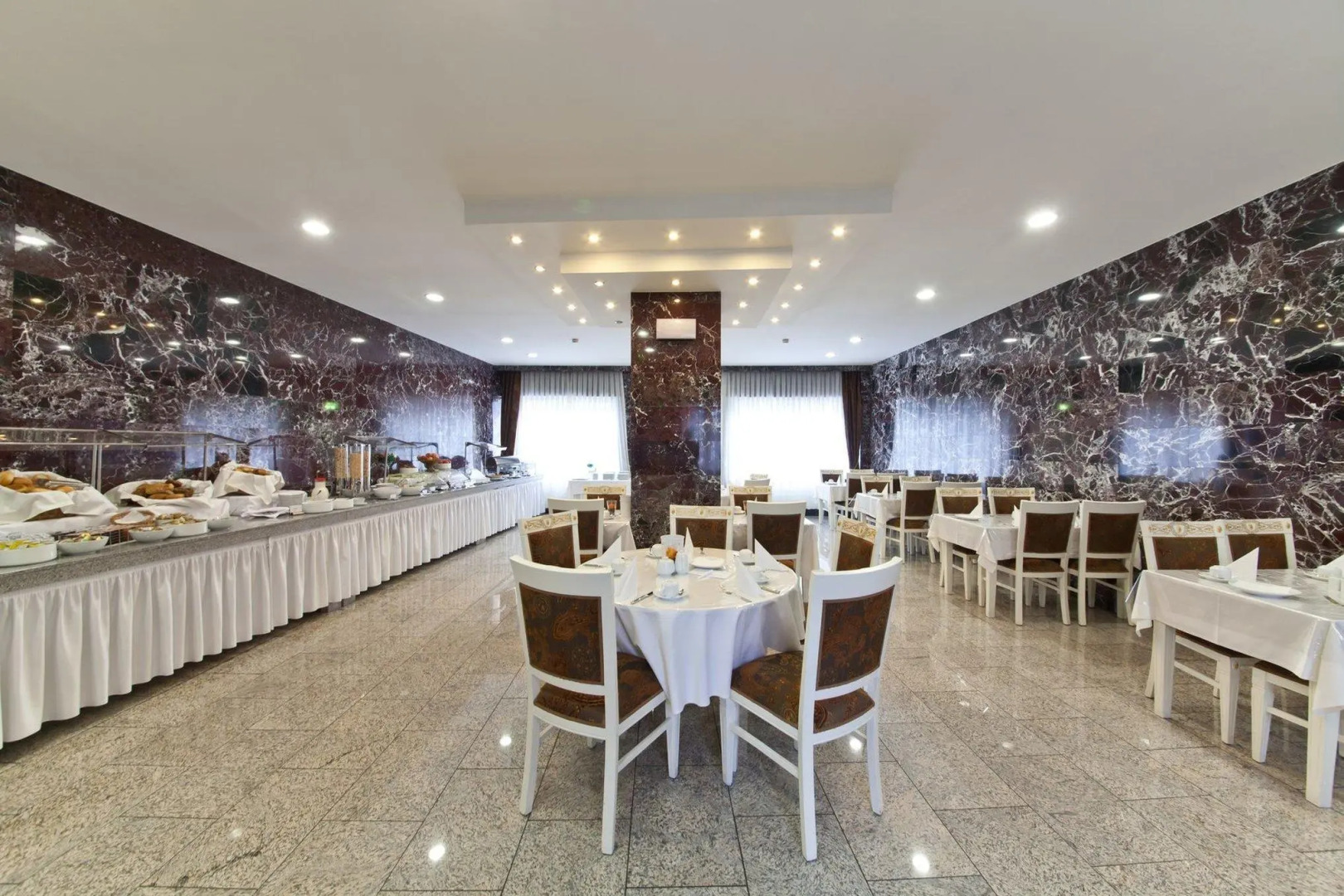 Отель Unique Dortmund