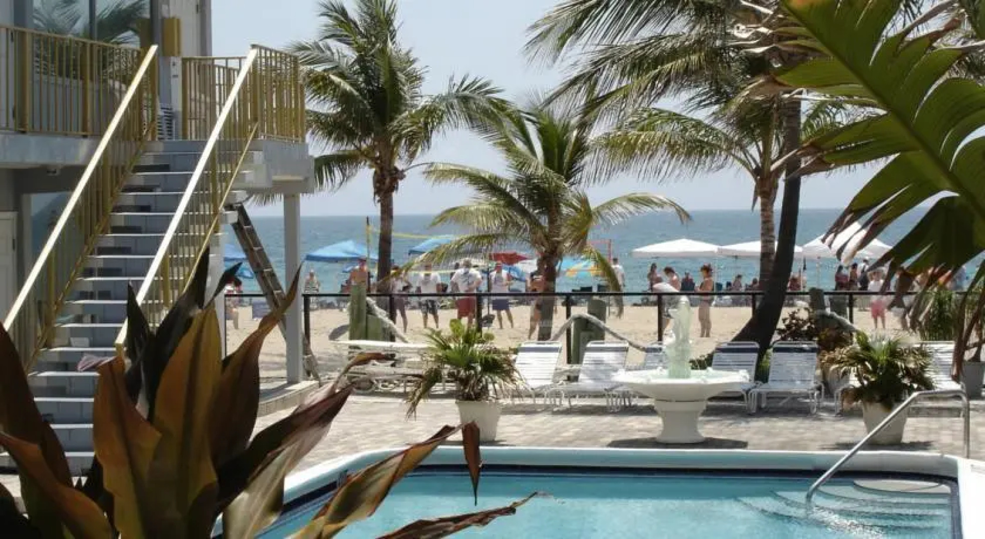 Captains Quarters Resort