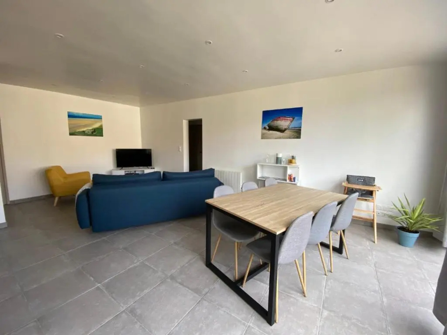 Bel appartement à 200m de la plage