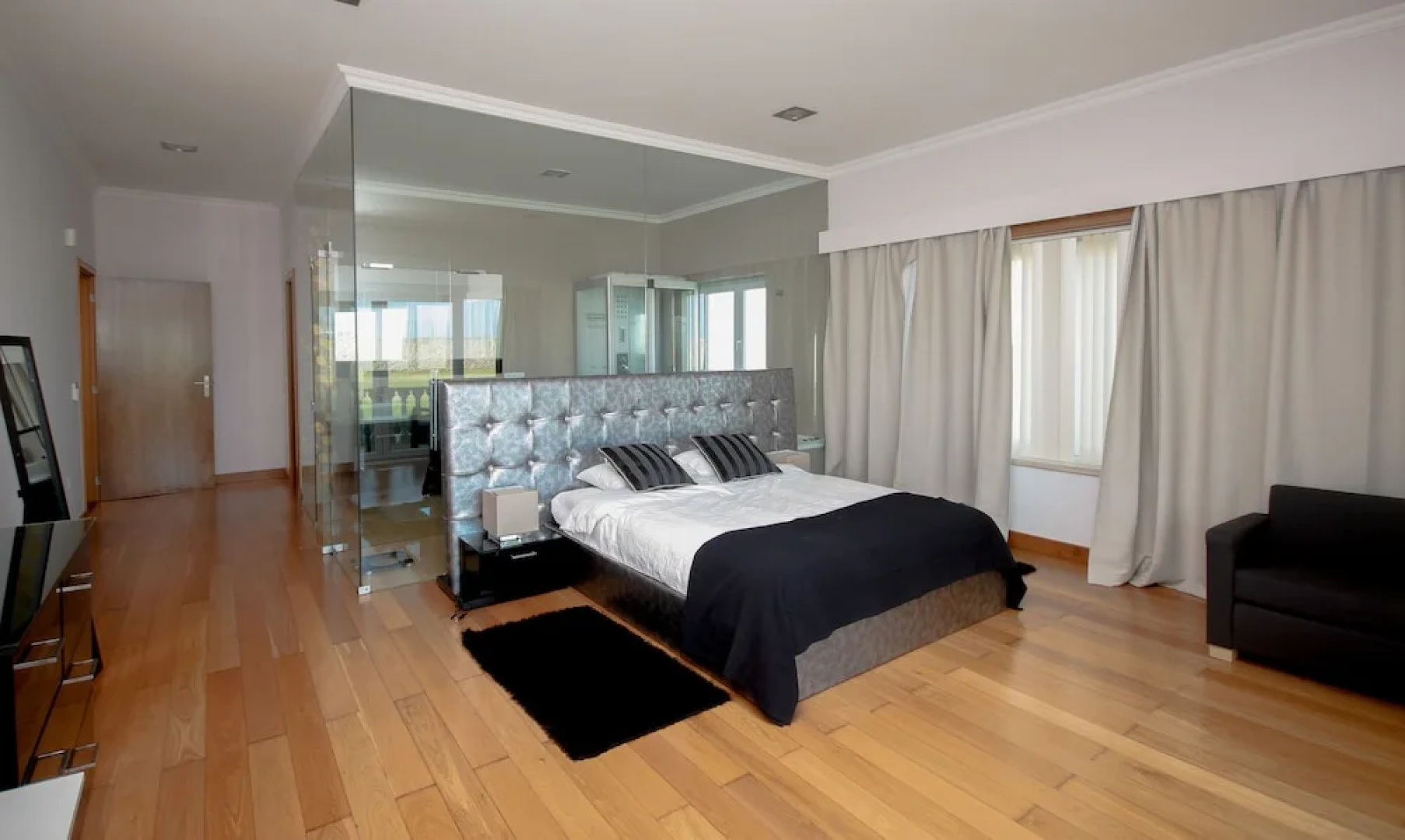 Martin Guest House